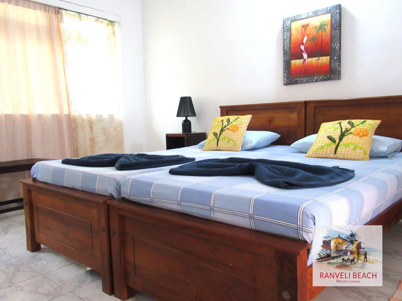 Ranveli Beach Hotel Dehiwala-Mount Lavinia Exteriör bild